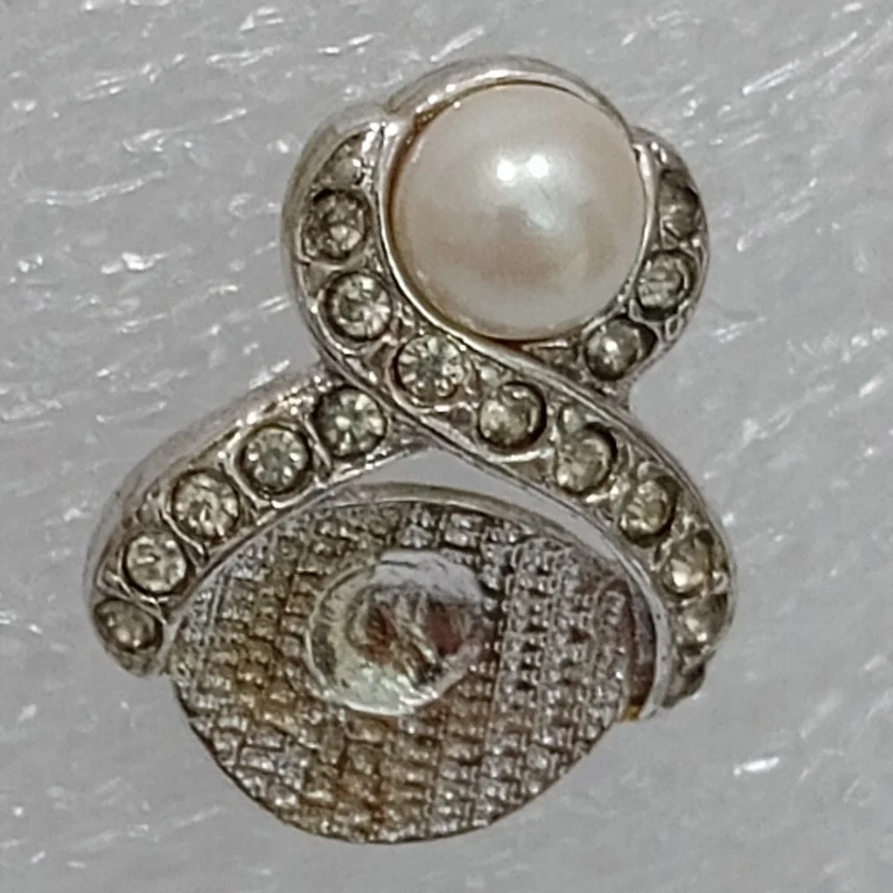Vintage Marvella Faux Pearl Rhinestone Silver Tone Swirl‎ Earrings